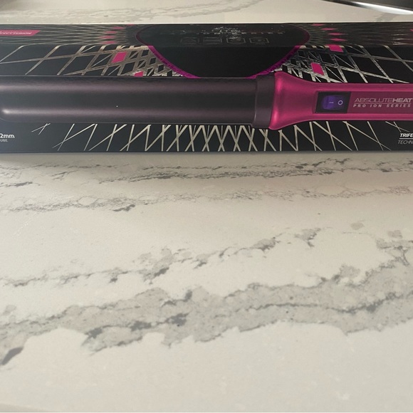 ABSOLUTE HEAT Curling Iron PRO ION SERIES - Picture 3 of 3